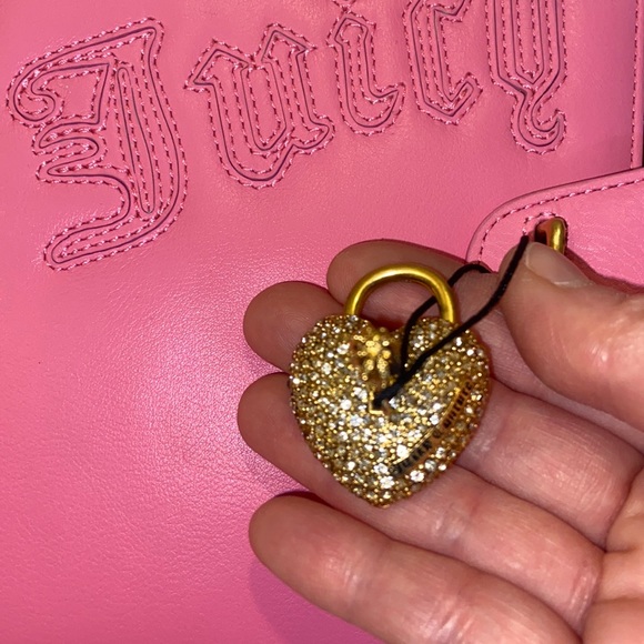 New VINTAGE Y2K JUICY COUTURE PINK LEATHER JOURNAL NOTEBOOK DIARY SWAROVSKI LOCK - Picture 11 of 15